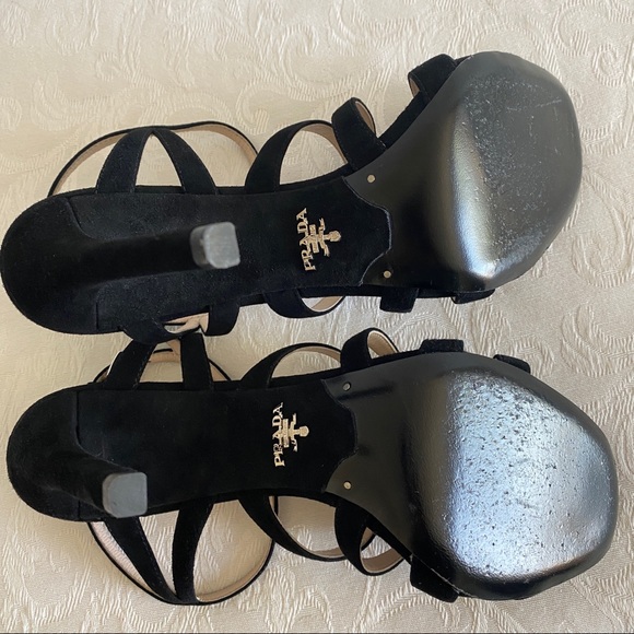 Prada blacks crisscross strap suede sandals - Picture 8 of 13